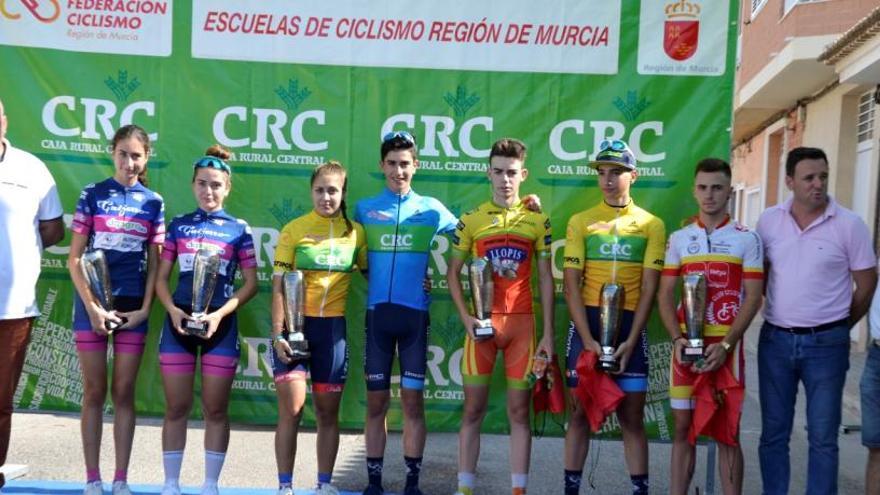 El Club Ciclista Team Valverde arrasa en la Copa Murcia  de cadetes