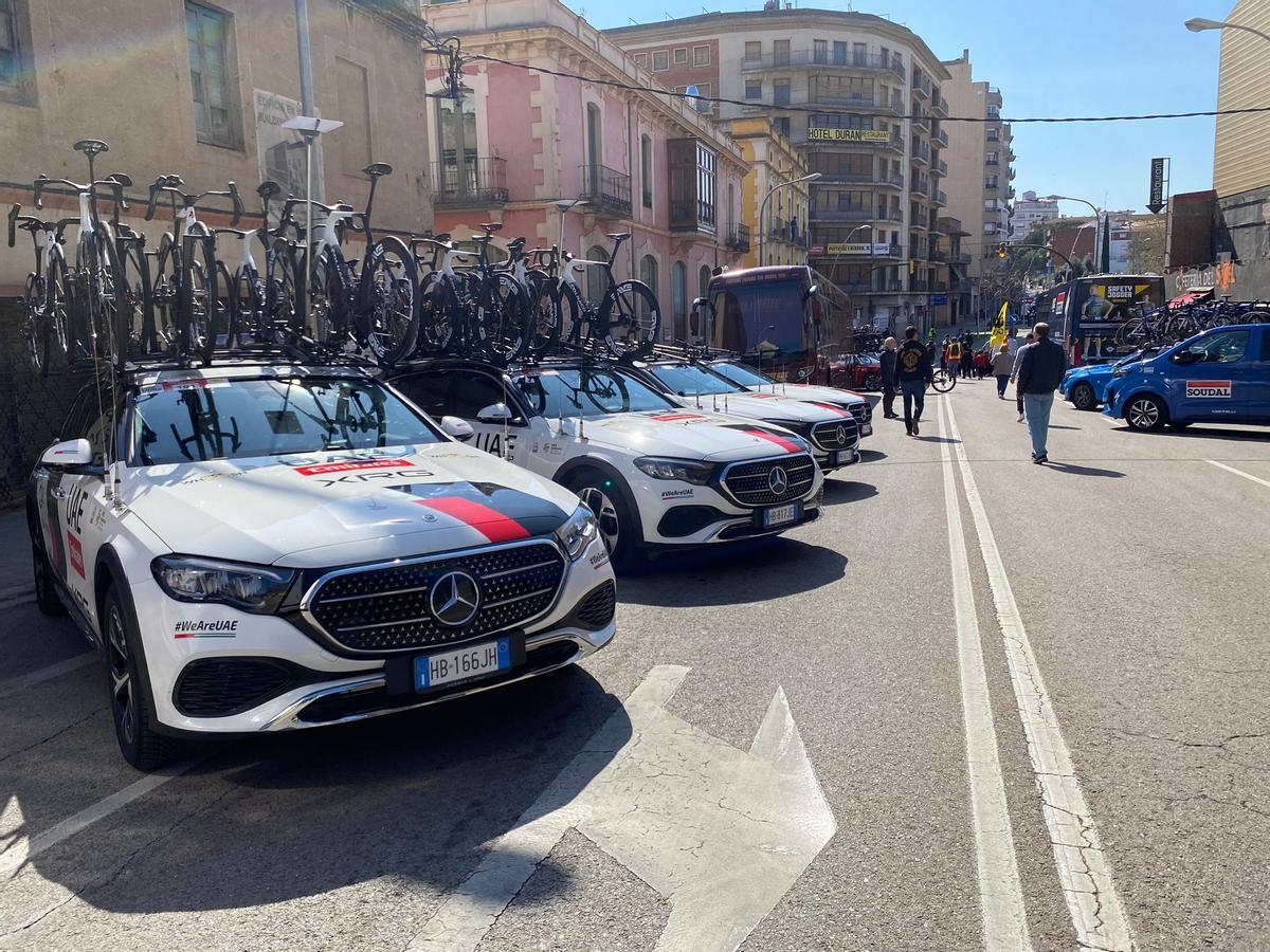 EN IMATGES | Figueres escalfa motors per a l'inici de la segona etapa de la Volta