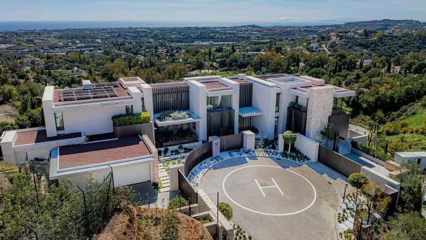 Una agencia inmobiliaria de Marbella crea un buscador con IA conversacional para encontrar vivienda: el comprador escribe cómo quiere vivir y el sistema le encuentra la casa