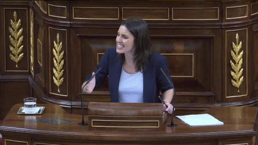 Montero: "Ustedes han sido los dinamiteros de los puentes entre los pueblos de España"
