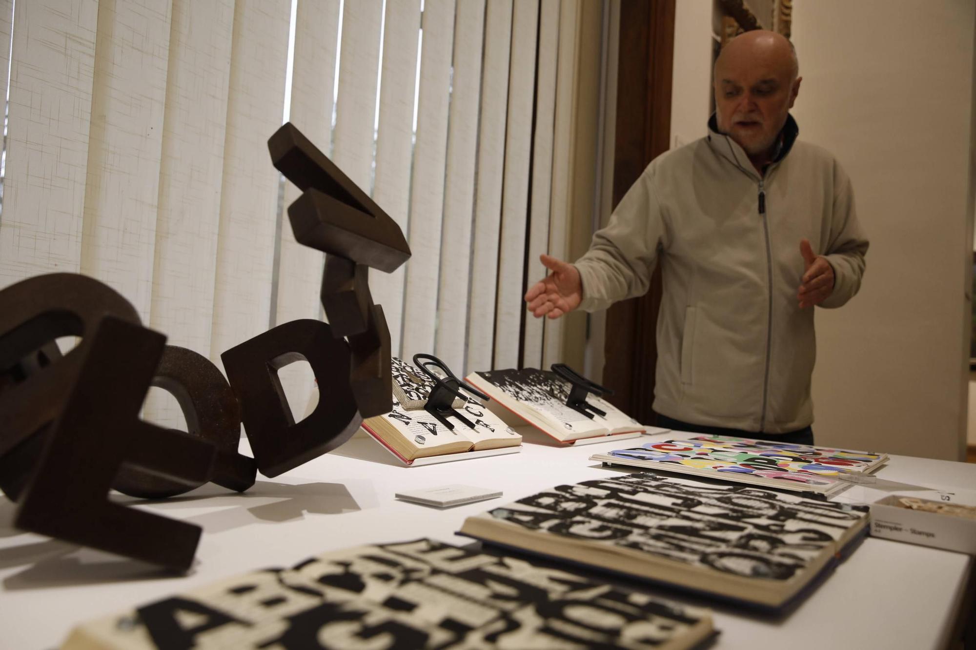 El libro toma otra dimensión en el museo Evaristo Valle con "un homenaje al abecedario" (en imágenes)