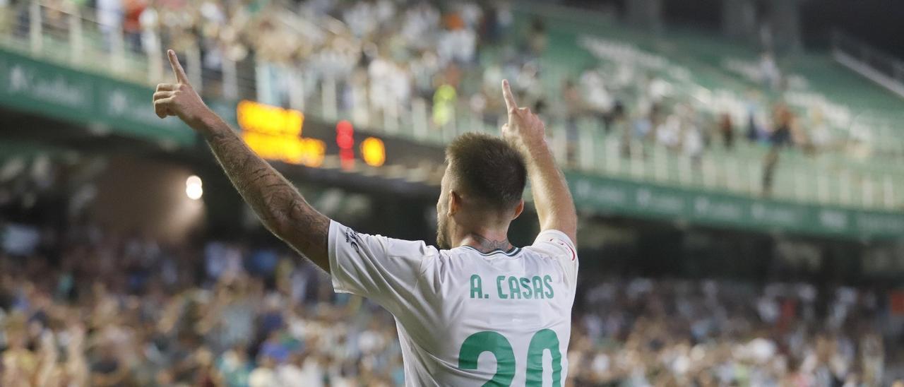 Antonio Casas celebra su gol ante el Unionistas en El Arcángel.