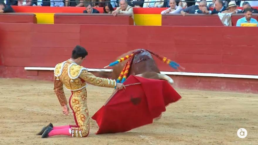 À Punt obtiene su récord histórico de un 9 d'Octubre con un 7'3% de audiencia