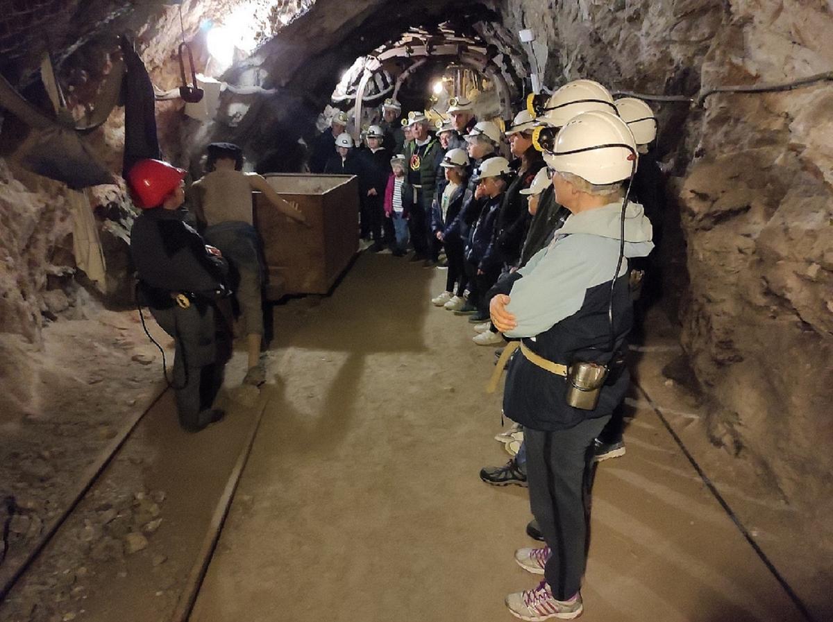 En el Museo Minero de Escucha los visitantes recorren distintas galerías que permiten descubrir cómo era el trabajo bajo tierra a lo largo de las diferentes épocas