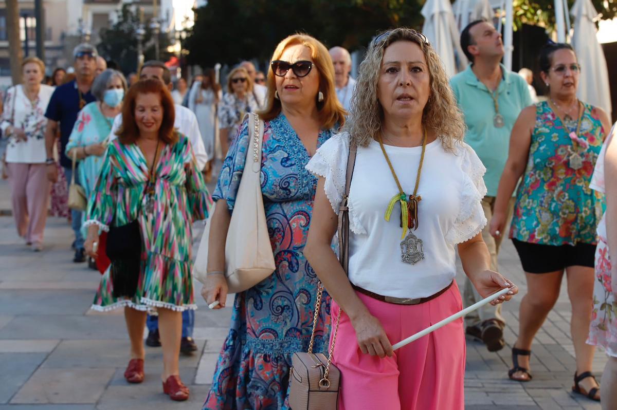 Rosario Vespertino de la Hermandad del Rocío Rosario Vespertino de la Hermandad del Rocío
