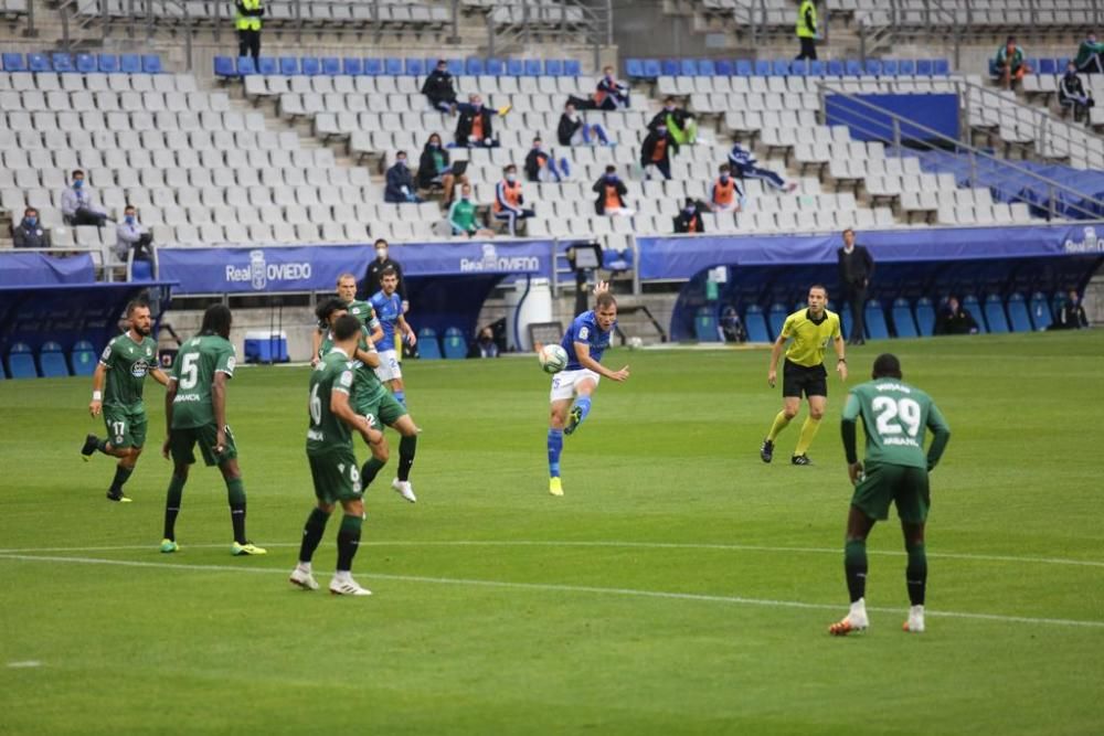 El partido del Oviedo, en imágenes