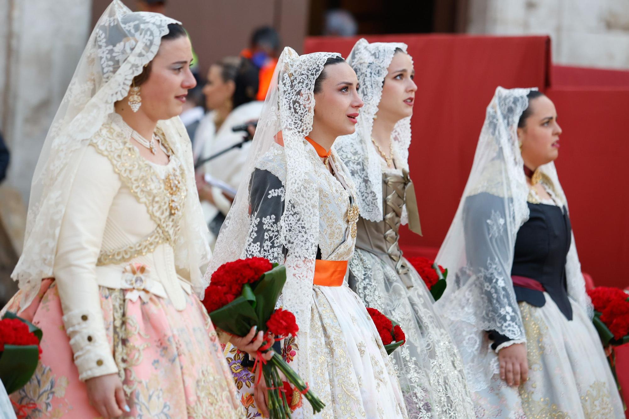 Búscate en el primer día de la Ofrenda en la calle San Vicente entre las 18:00 y las 19:00