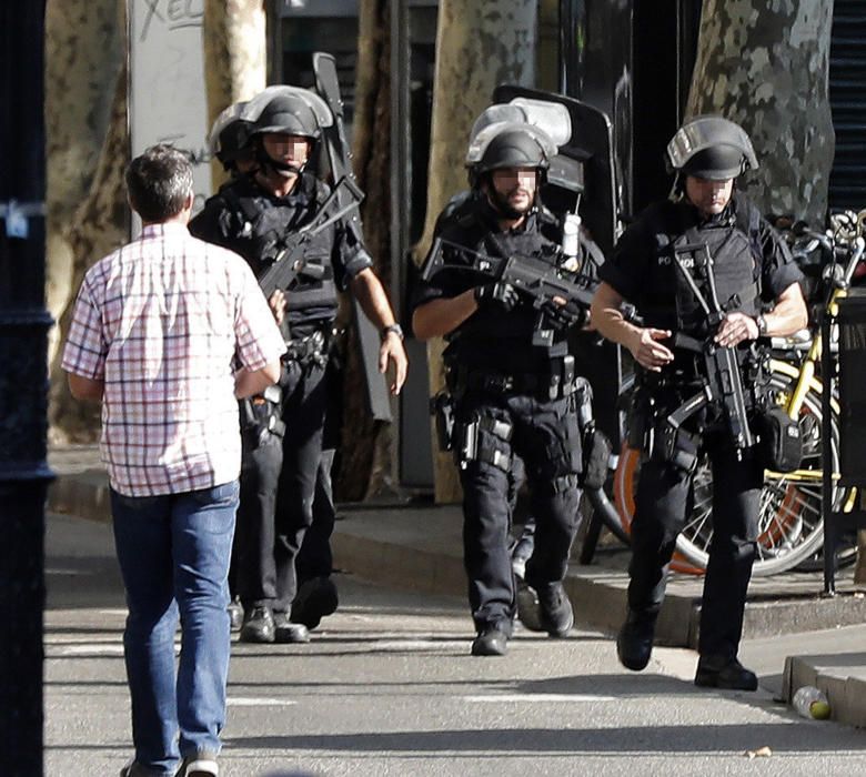 Imatges de l''atemptat de la Rambla de Barcelona