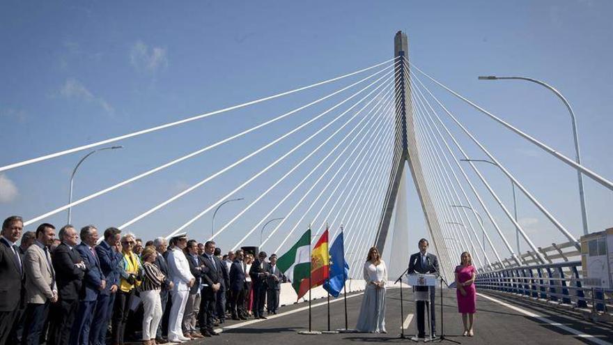 Cádiz abre su segundo puente, todo "un reto de la ingeniería"