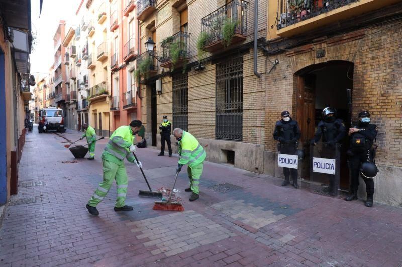 Tres okupas, detenidos en Pignatelli tras otra espectacular operación policial