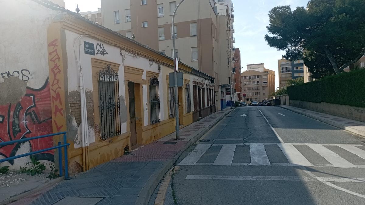 Las casas mata de calle Mochingo, este mes.