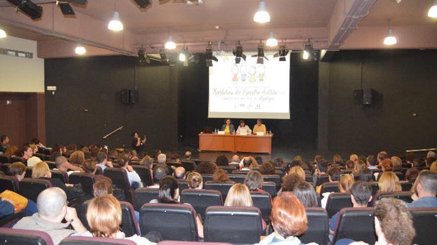 El Foro de Atención a la Diversidad reúne a profesionales y padres