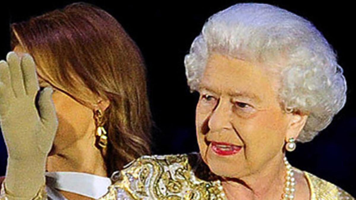 La reina de Inglaterra, Isabel II, saluda a los asistentes de la celebración de sus 60 años en el trono el lunes 4 de junio.