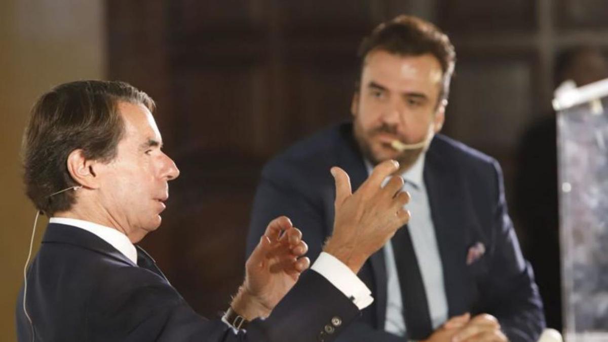 José María Aznar en la entrevista con Gonzalo Castañeda.