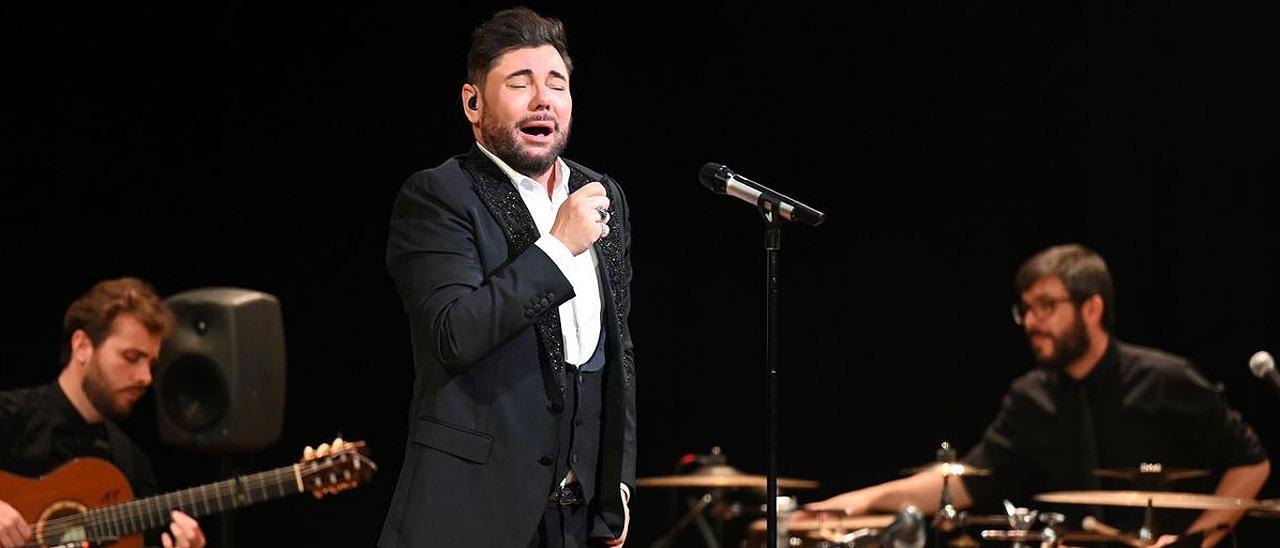 Miguel Poveda, en su actuación en Skirball, la sala de conciertos de la Universidad de Nueva York.