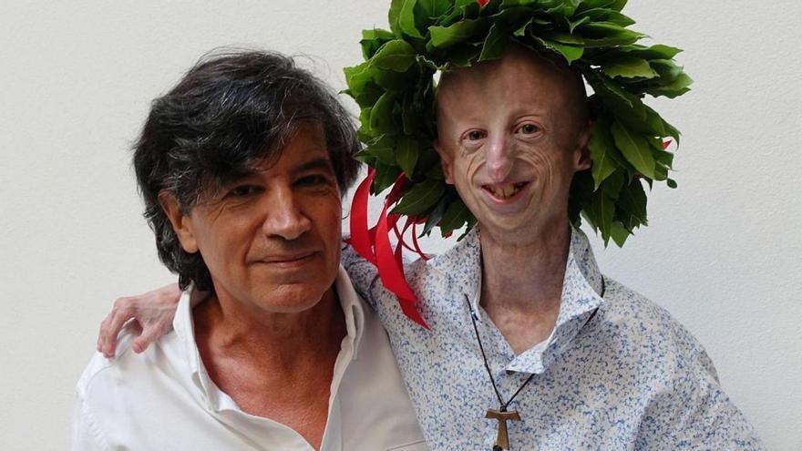 Carlos López-Otín presentará su primera novela de no-ficción, "La eternidad y un día más", el 4 de noviembre en la Fábrica de Armas de La Vega
