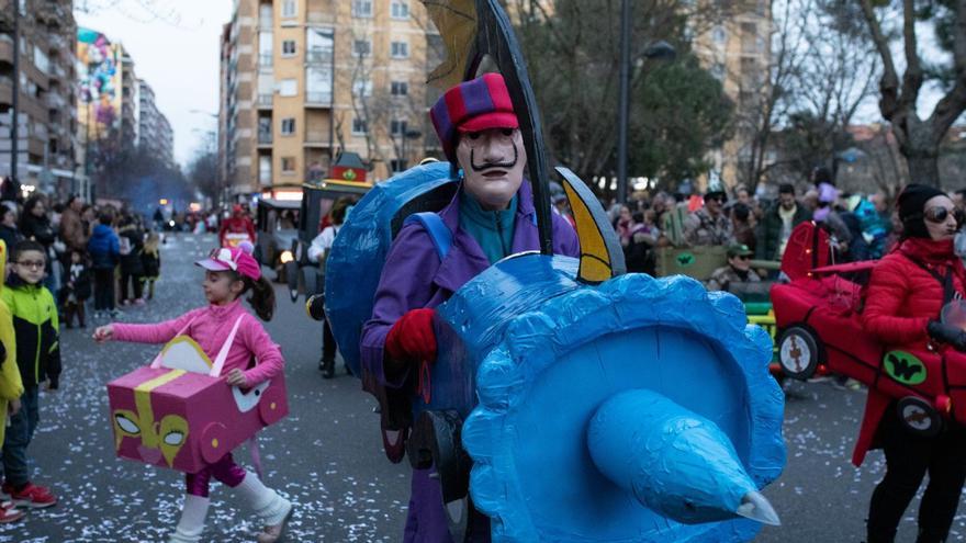 Zamora vibra con el primer desfile de carnaval: galería de imágenes de los disfraces