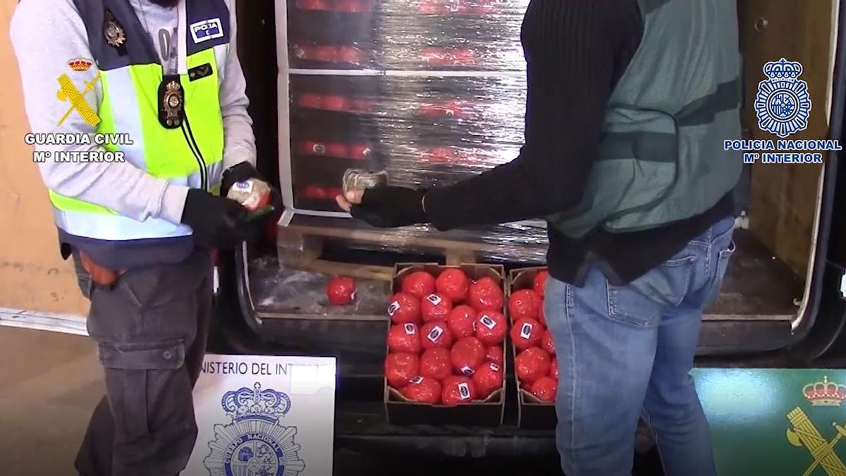 Incautadas 22 toneladas de hachís ocultas en tomates