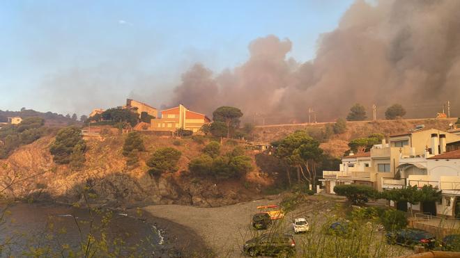 Incendio en Portbou