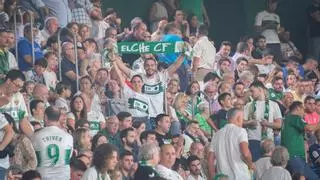 Los abonados del Elche tendrán una rebaja considerable, pero pagarán frente al Barça