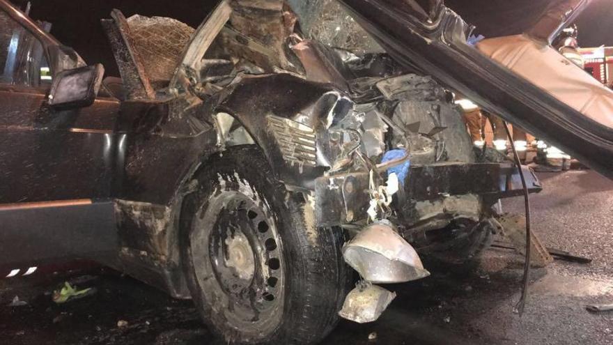 Tres muertos en un accidente de tráfico con un coche robado en Murcia