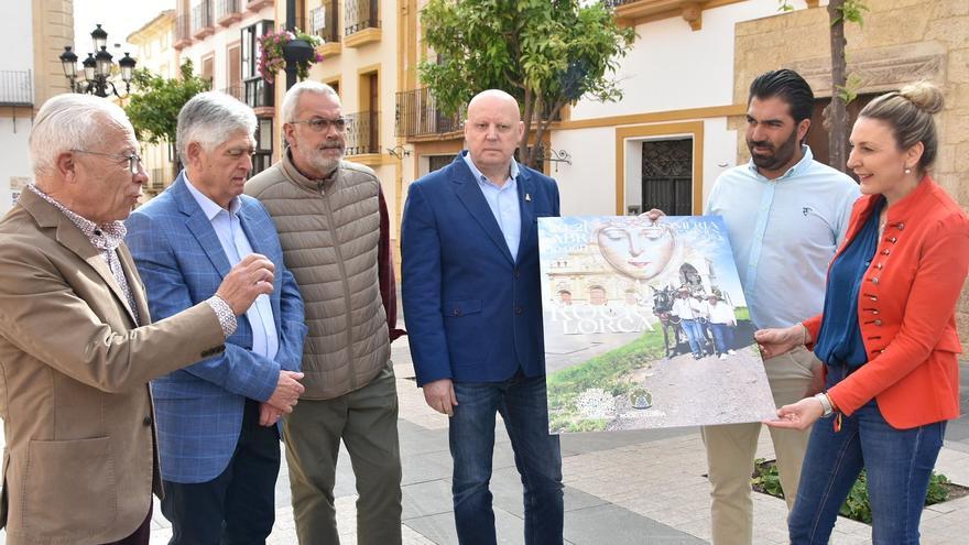 Lorca se prepara para homenajear a la Virgen del Rocío