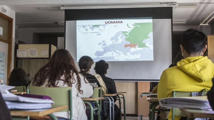 La provincia triplica la escolarización de ucranianos en dos meses, con más de 2.700 alumnos en las aulas