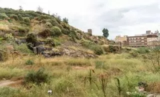 Casco Antiguo aprueba la excavación de la ladera oeste del Molinete