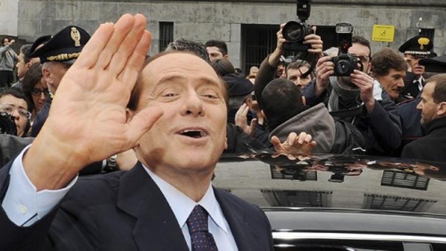 Sale a la venta el nuevo disco de Silvio Berlusconi