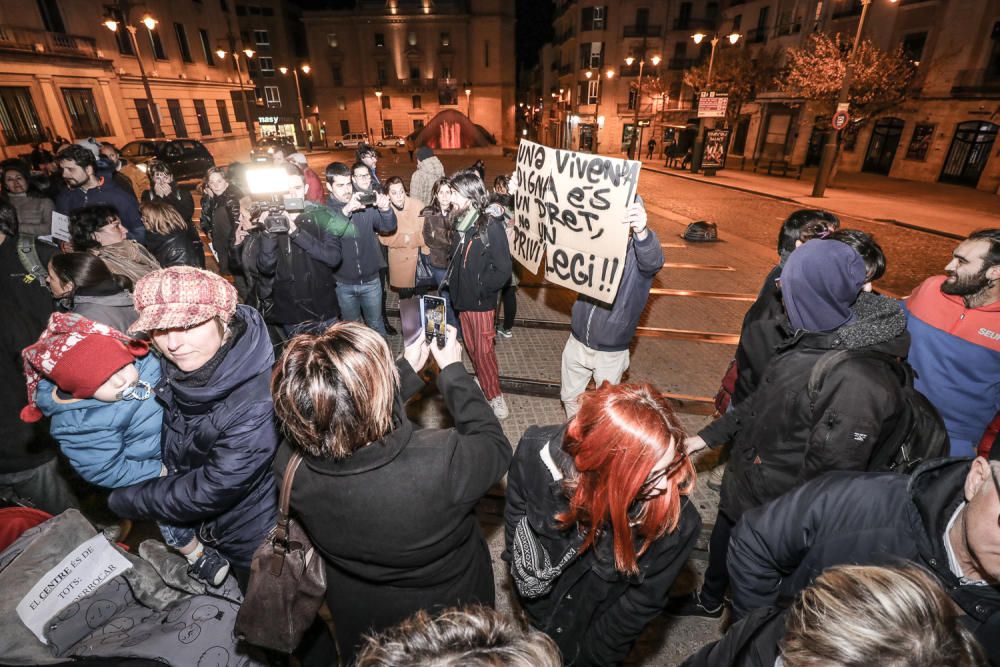 Concentración vecinal por el centro de Alcoy