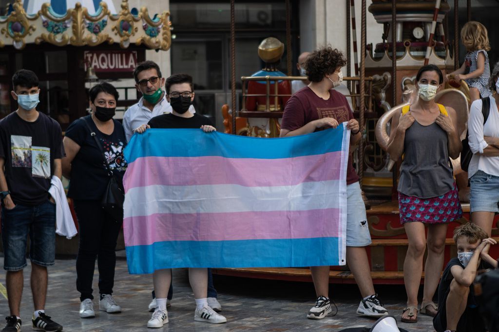 Imágenes de la protesta contra la LGTBI fobia en Cartagena