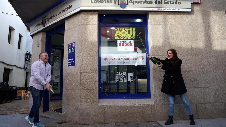 El sorteo de El Niño reparte en la comarca 425.000 euros del Gordo y el tercer premio