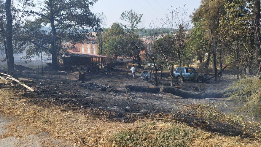 Tarde de tensión en Alcañices con tres incendios, dos en el casco urbano