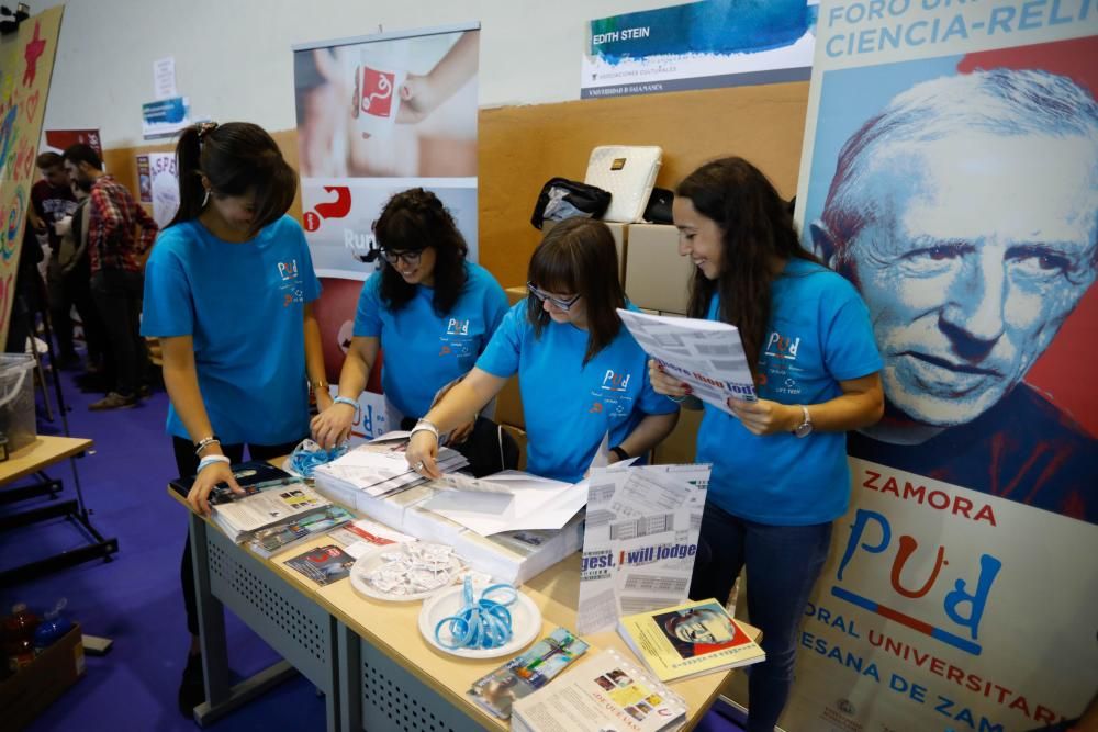 Feria de Bienvenida del Campus Viriato