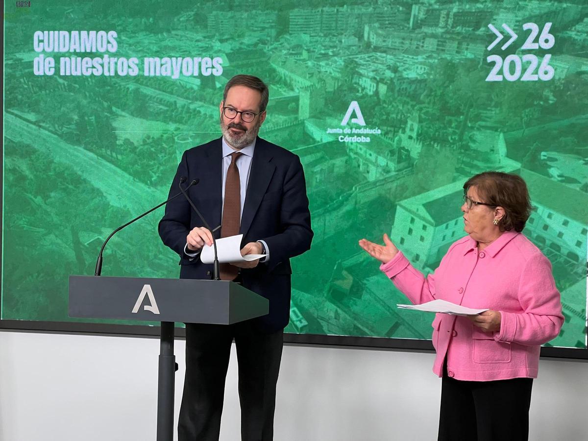Adolfo Molina y María Dolores Sánchez, en rueda de prensa.