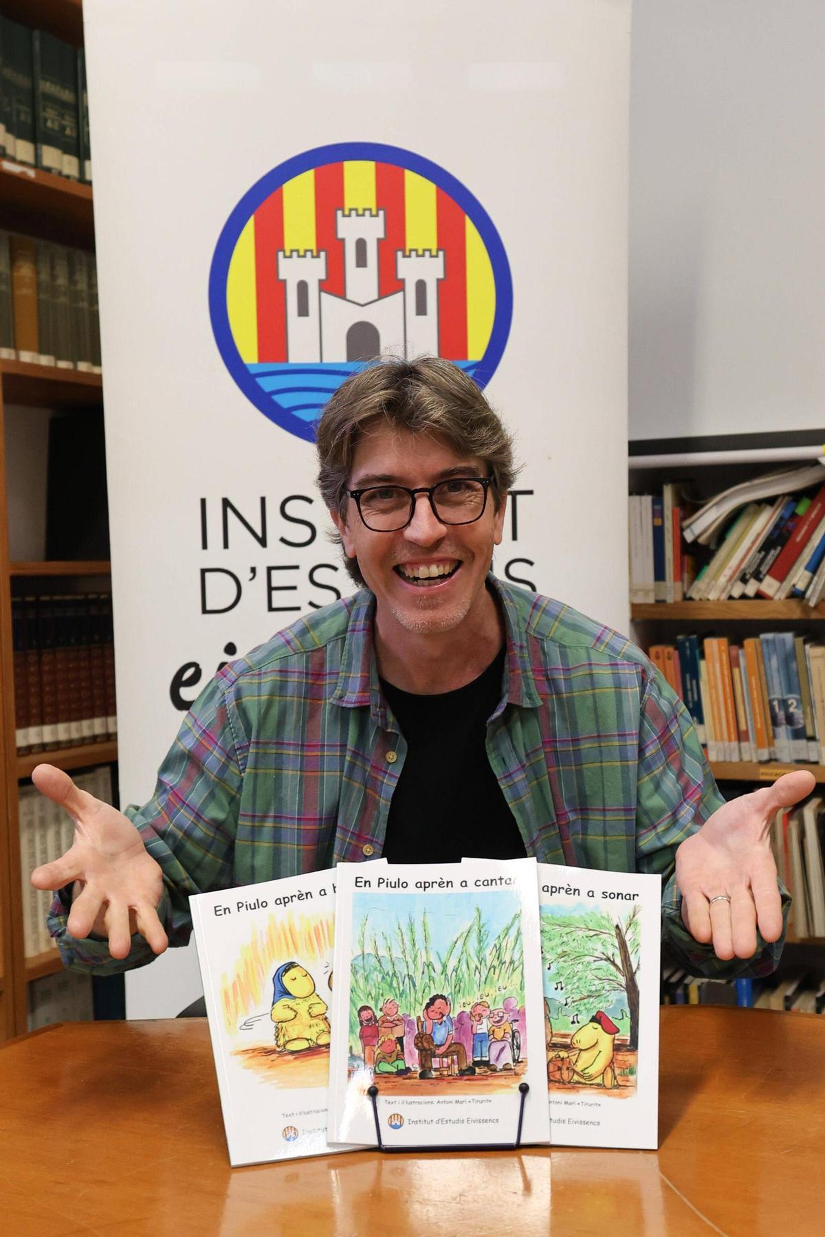 Todas las imágenes de los preparativos, recomendaciones y expectativas para el Día del Libro en Ibiza