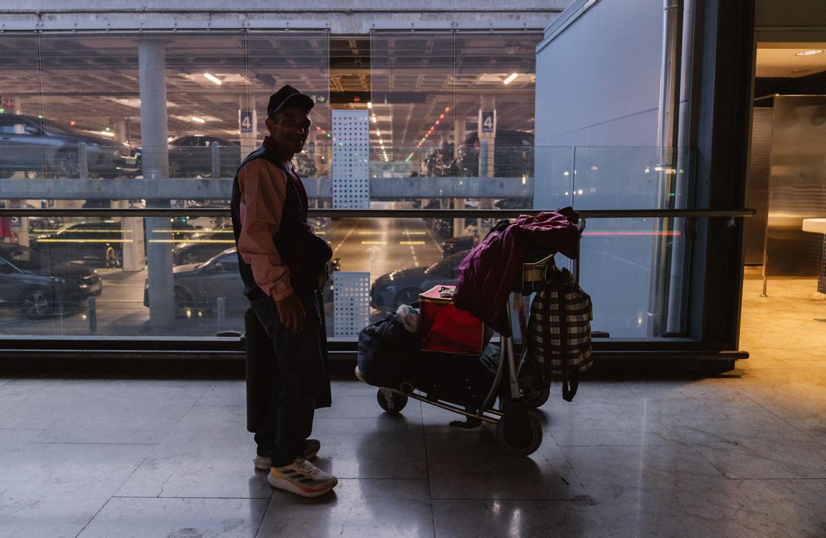 05.06.2025. MADRID. Imágenes del la terminal 4 del aeropuerto Barajas Madrid Suarez. Foto: Alba Vigaray