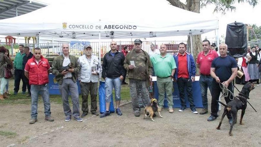 Perros de caza y palilleiras se dan cita en San Marcos