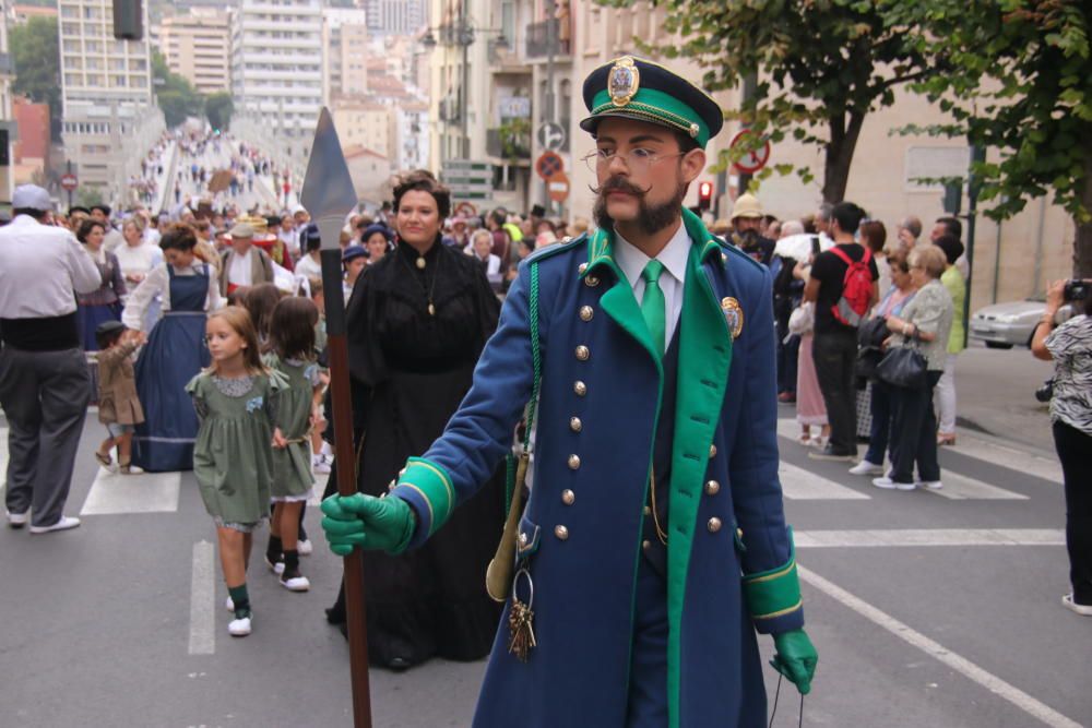 Primeros actos de la III Feria Modernista de Alcoy