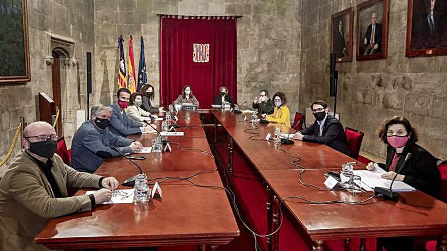 Reunión con la mesa de diálogo social. | B. RAMON