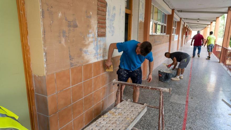 Medio millón para mejorar la accesibilidad en doce colegios de Cartagena