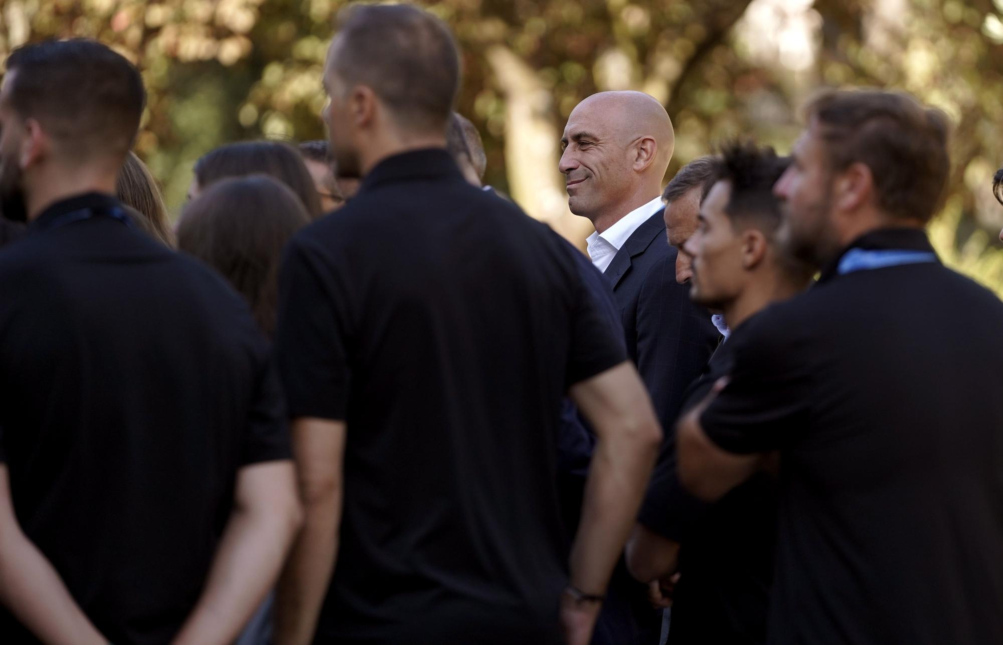 La recepción de Pedro Sánchez a la selección femenina Sub-20, en imágenes