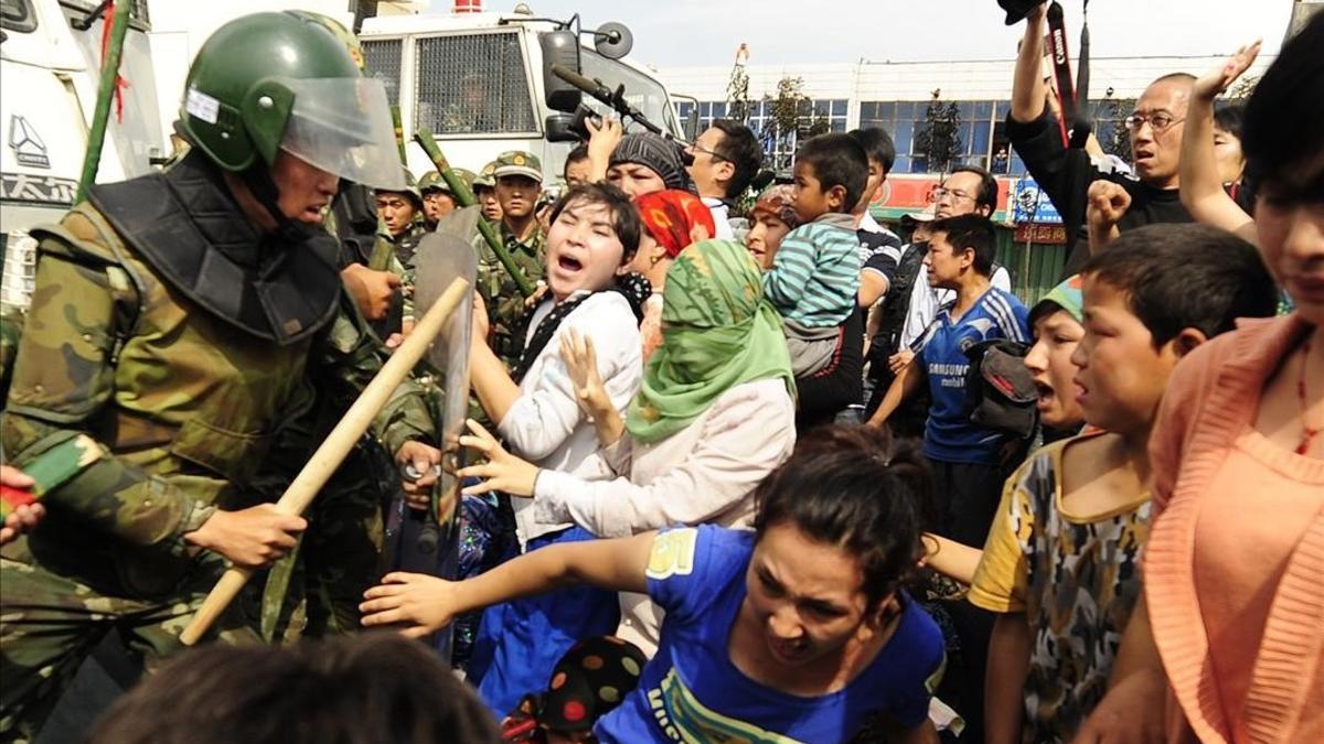 Enfrentamiento uigures fuerzas de seguridad chinas