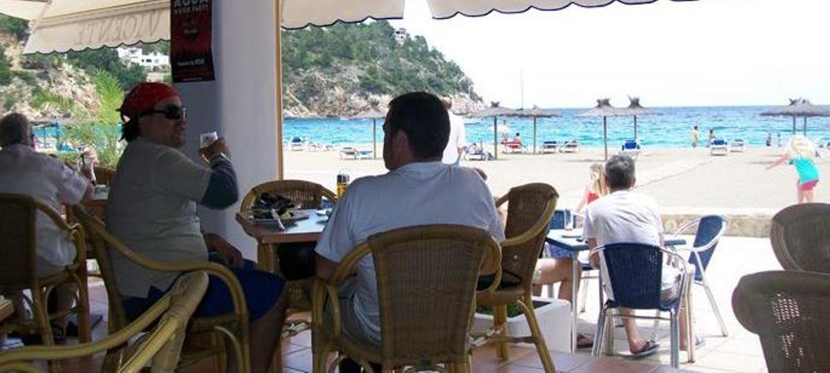 Restaurante Playa San Vicente, tradición y variedad a pie de playa