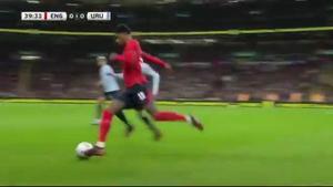 Exhibición de Rashford ante Uruguay ¡Que está a punto de ser cazado por Valverde!