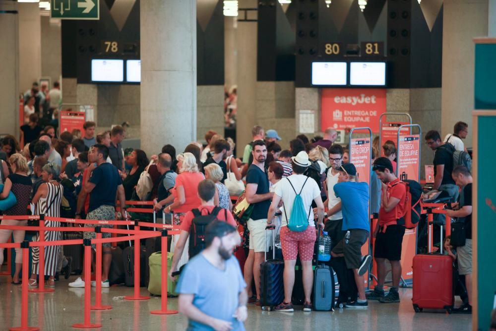 Casi 500.000 personas pasarán por el aeropuerto de Son Sant Joan este fin de semana