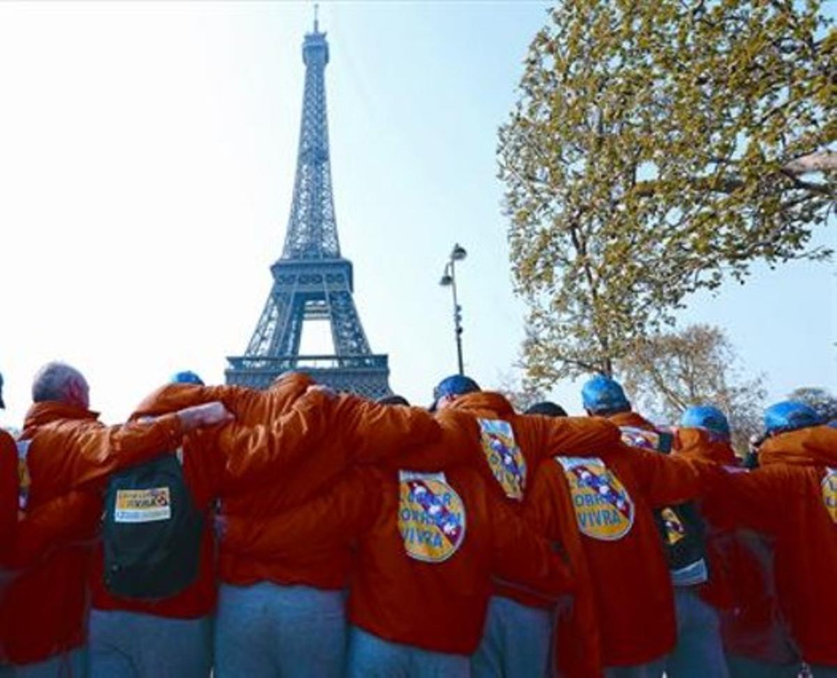 Treballadors d’AcerlorMittal de Florange es manifesten a París.