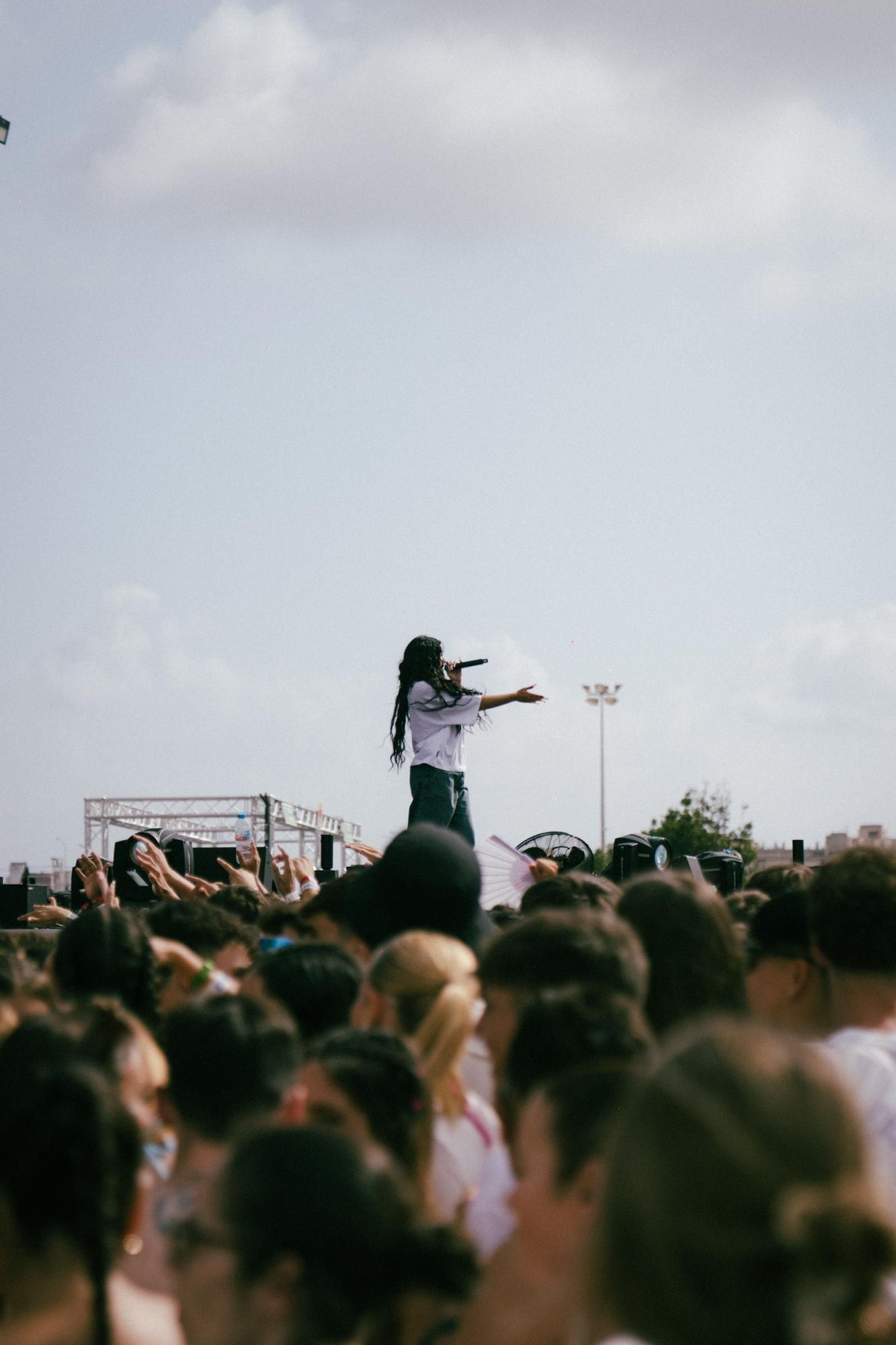 Las imágenes del primer día del Reggaeton Beach Festival 2025