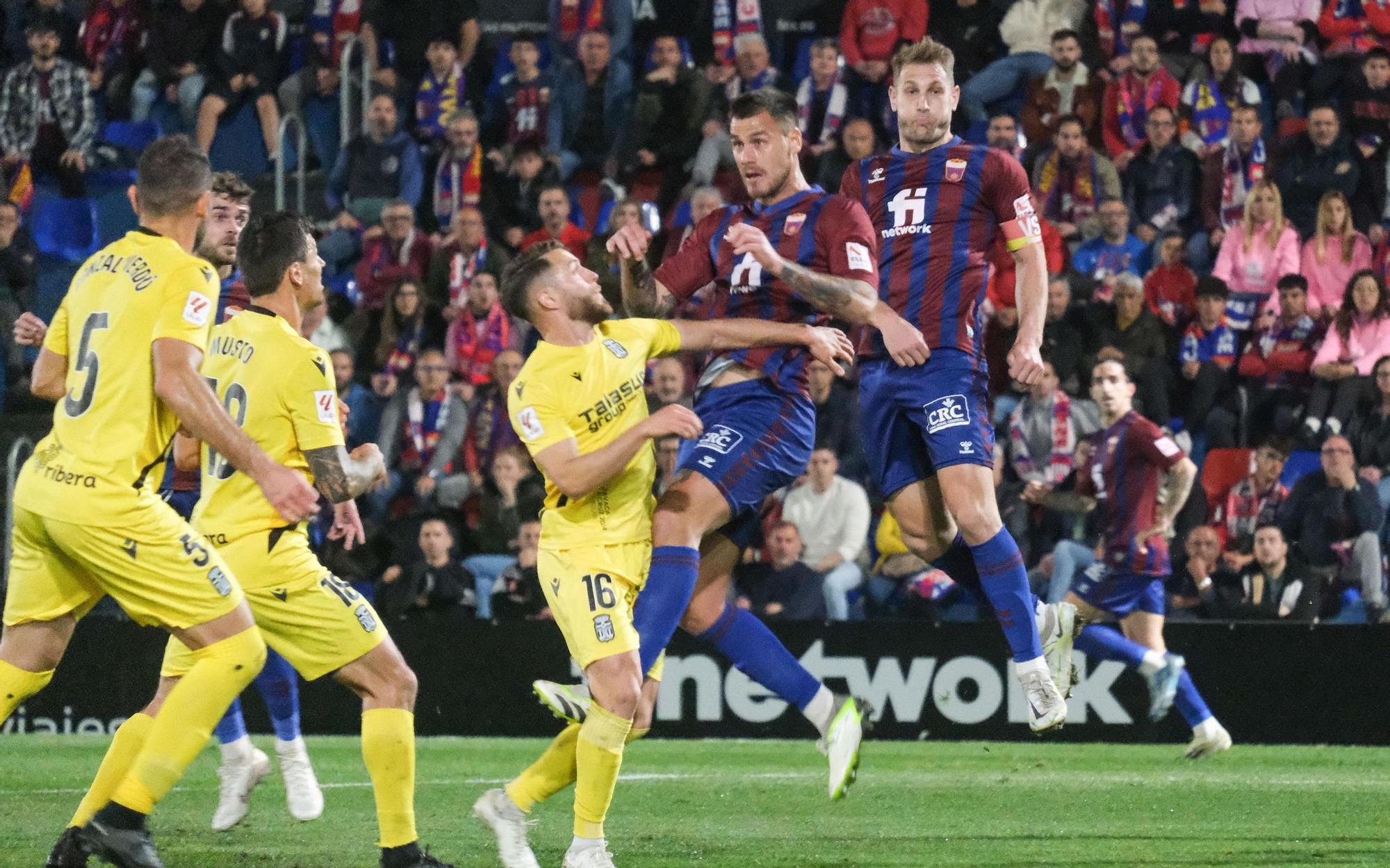 Las mejores imágenes del CD Eldense - FC Cartagena (0-0)