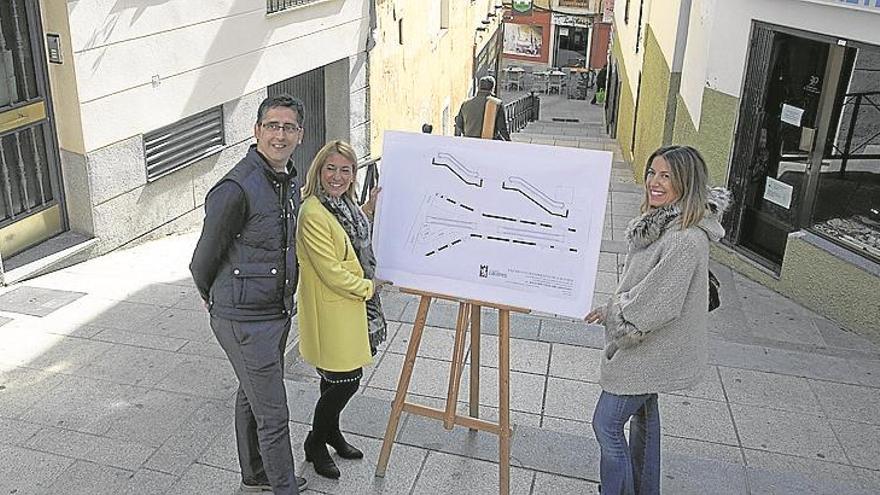 Alzapiernas, la calle que se puso cuesta arriba